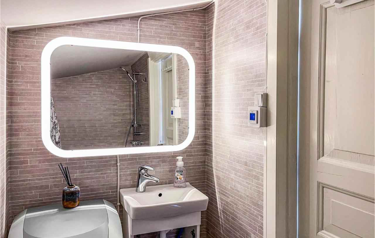 Cozy Home In Strmstad With Wifi Strömstad Dış mekan fotoğraf